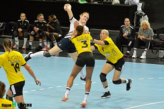 Гандбольный «Ростов-Дон» дома переиграл звенигородскую «Звезду»