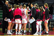 Лидеры делят очки