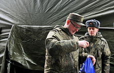 В Ростове крещенские купания проходили под дождем