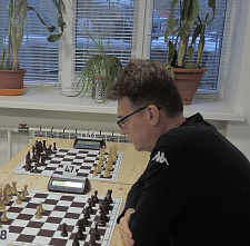 Шахматы: на блиц-турнире в поддавки не играют