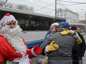 Новогодние подарки в бесплатной столовой