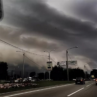 На Дону объявлено очередное штормовое предупреждение. На этот раз о грозах и ливнях