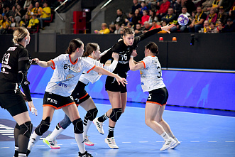 28 11 2025 Гандболистки «Ростов – Дона» в домашнем матче обыграли гостей из Уфы