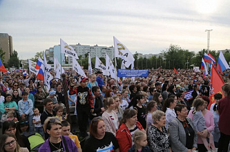 «Своих не бросаем»: более трех тысяч жителей Волгодонска поддержали российских военных