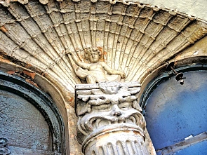 Судьба «Дома с ангелом» становится все более печальной