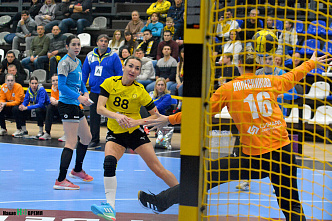 Гандболистки «Ростов-Дона» одержали первую победу в новом спорткомплексе