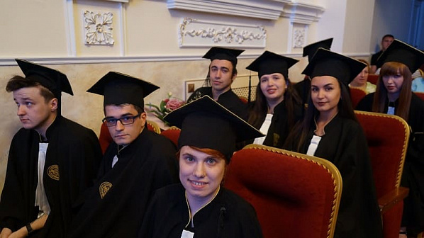 Магистрам РГЭУ (РИНХ) вручены дипломы