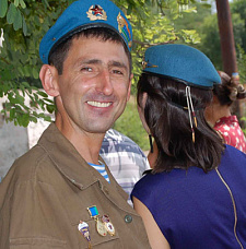 Десанту по плечу и… хоровод_24140