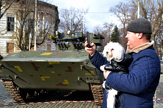 14 12 2024 Взору новочеркассцев представили трофейное вооружение