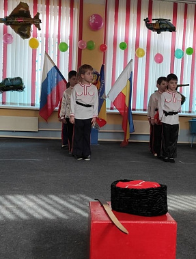 В Шахтах состязались в ловкости и смелости даже самые маленькие казачата