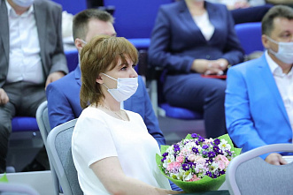 Донских медиков поздравили с наступающим профессиональным праздником