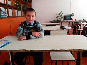 Про гимны, флаги и стипендии