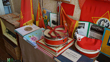 Среди степей