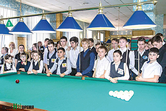 На призы Амфимиади