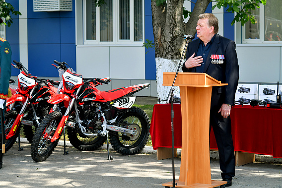 Помощь волонтеров Челябинска пришла вовремя