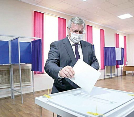 В губернаторских выборах на Дону победил Василий Голубев