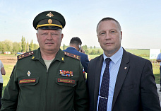 Понедельник начинается в четверг