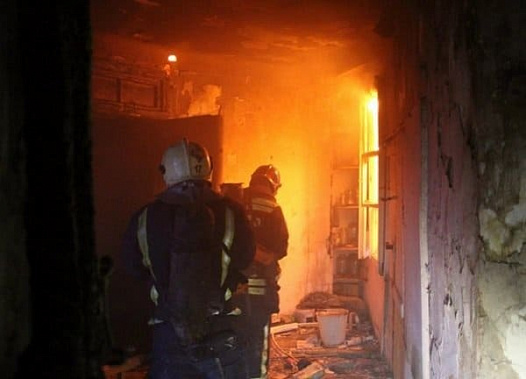 В Октябрьском районе в пожаре погибли два человека