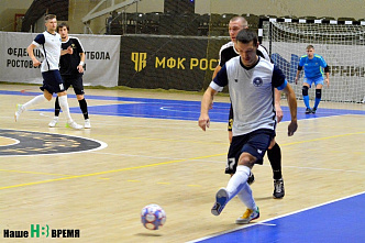 Мини- футбольный клуб «Ростов» стартовал в первенстве России матчем с командой « Саратов – Волга»