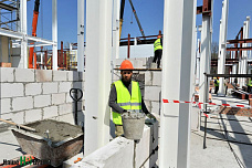  В Ростове заместитель Министра обороны инспектировал строительство медицинского центра