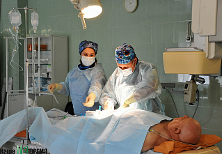 Кардиохирург Александр Дюжиков – о времени и о случае