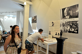 03 06 2024 В Ростов-на-Дону привезли выставку иллюстраций Ивана Билибина