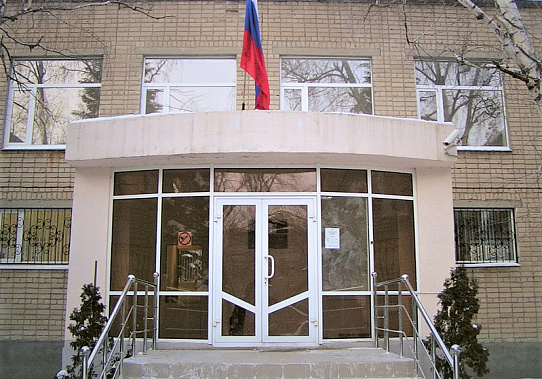 Здание Новочеркасского городского суда. Источник фото: Источник фото: novochvedomosti.ru.