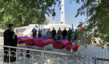 В Обливской перезахоронили останки бойцов