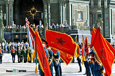 Боевые знамена переданы на Дон