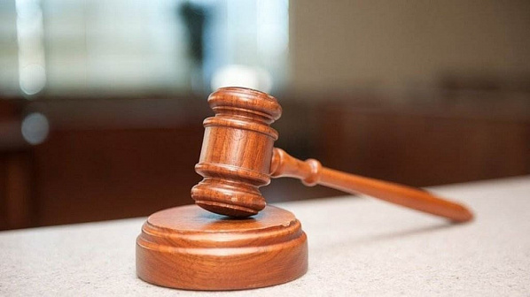 Подозреваемую в участии в аксайской ОПГ Любовь Хакало отправили под домашний арест