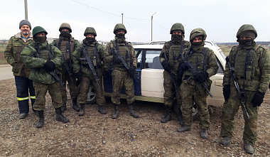 Ростовские прихожане в рамках гуманитарной помощи передали военным личный автомобиль