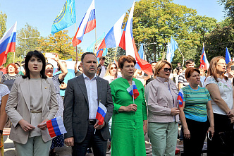 В Ростове отметили годовщину воссоединения ДНР, ЛНР, Запорожской и Херсонской областей с Россией