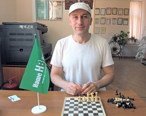 Кандидат в мастера спорта России Дмитрий Муравьев выиграл ветеранский рапид в Ростовском городском шахматном клубе на Газетном, 92