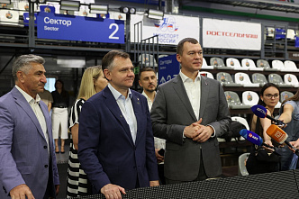 В Ростове с рабочей поездкой побывал министр спорта, президент Олимпийского комитета России Михаил Дегтярев