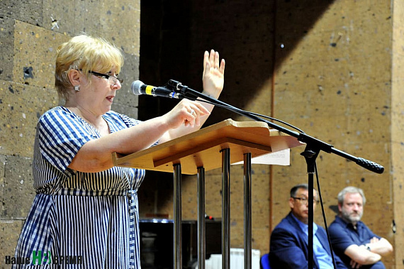 Вера Николаевна Южанская продолжает возглавлять донской союз журналистов