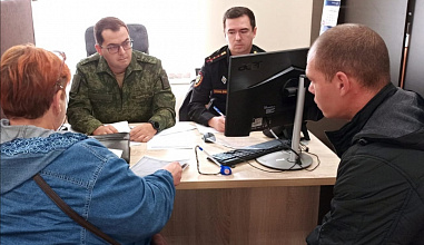 Сотрудники военной прокуратуры ответили на вопросы членов семей участников СВО