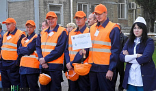 Балет химиков и баскетбол на экскаваторах