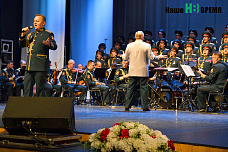 Росгвардейские виртуозы: полвека поют и пляшут