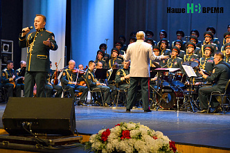 Росгвардейские виртуозы: полвека поют и пляшут