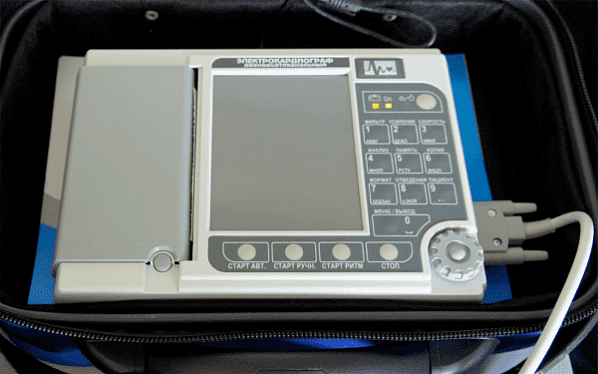 Гуковские медики вооружились новыми кардиографами