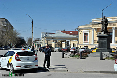 Фотохроники: Таганрог в самоизоляции, 7 апреля 2020 года