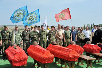 Освободителям - слава!