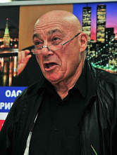 Владимир Познер: «Делай, что можешь, пока можешь...»_13740