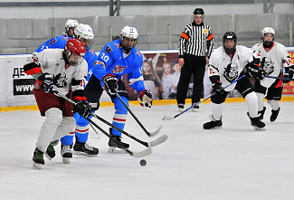 В Аксае открыли сезон Лиги Ростовского хоккея