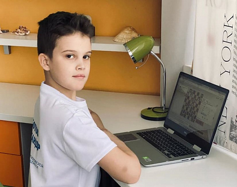 Победитель турнира по классике Александр Чоботов