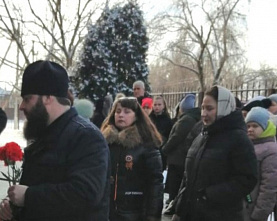 В Пролетарском районе почтили память кавалера ордена Мужества Олега Абидаева