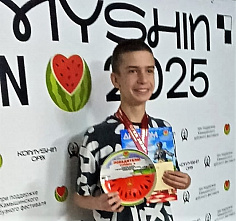 Волгодончанин Дмитрий Долматов выиграл шахматный турнир в Камышине