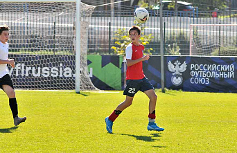 Олимпийский совет Ростовской области провел в Ростове детский футбольный турнир памяти Б.А. Кабаргина.