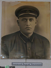 Среди степей