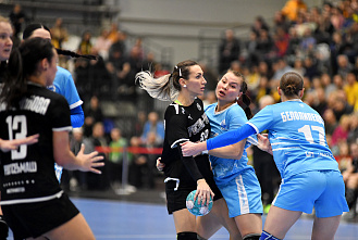 Гандболистки «Ростов-Дона» на своей площадке обыграли волгоградскую «Динамо-Синару»